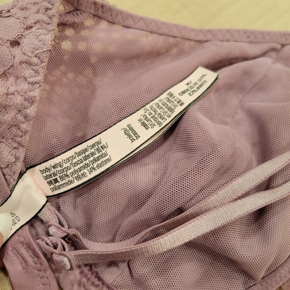 Victoria's Secret lace bralette - Picture 8 of 9